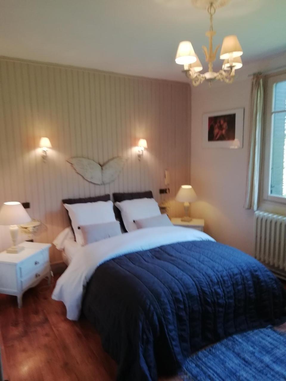 La Mirabelle-Casteil Country House Vendégház Kültér fotó