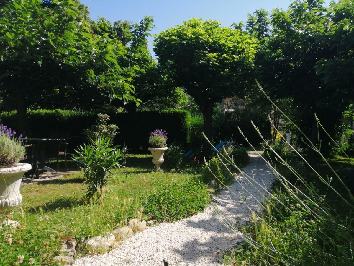 La Mirabelle-Casteil Country House Vendégház Kültér fotó